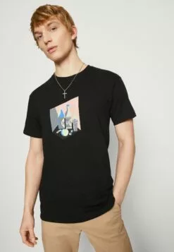HUF Still Life Number 420 Tee - T-Shirt Print - Black 9 HUF Still Life Number 420 Tee - T-Shirt Print - Black -Huf Winkel 0372f199ec414d35971c920c7a046235