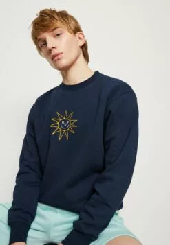 HUF Sun Guy Crewneck Unisex - Sweater - Navy -Huf Winkel 3080e704ee9d4d9489cb335695dbbad0