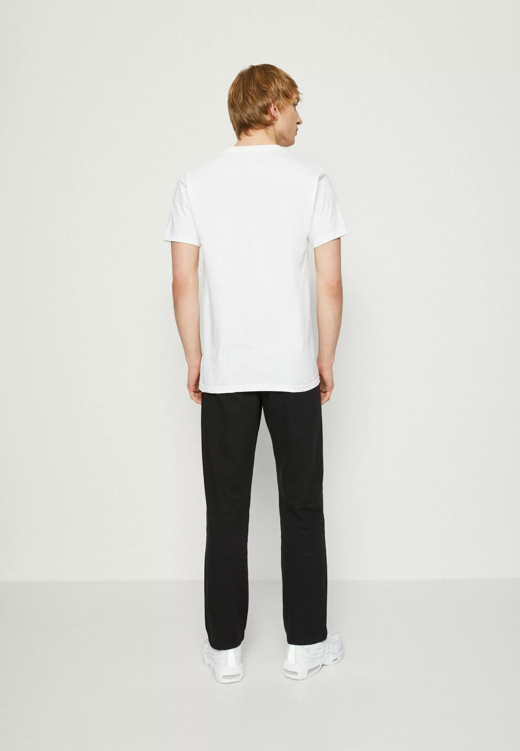 HUF Deep Cuts Tee - T-Shirt Print - White 3 HUF Deep Cuts Tee - T-Shirt Print - White - Afbeelding 3