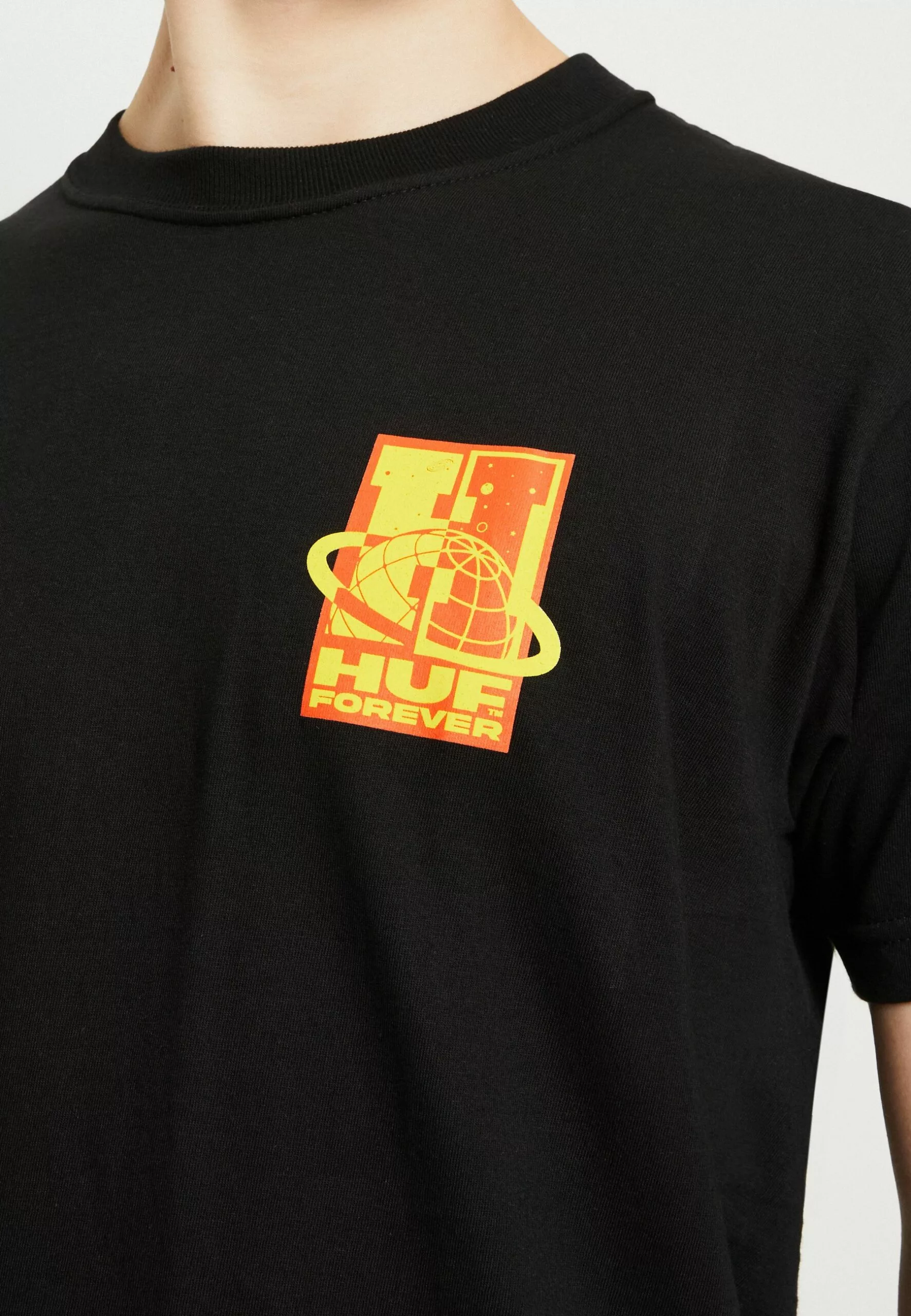 HUF Galaxywide Tee Unisex - T-Shirt Print - Black 6 HUF Galaxywide Tee Unisex - T-Shirt Print - Black - Afbeelding 6