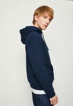 HUF City Lights Hoodie - Sweater - Navy 9 HUF City Lights Hoodie - Sweater - Navy -Huf Winkel 7ec90f77961347e0a1c61619493e3b98