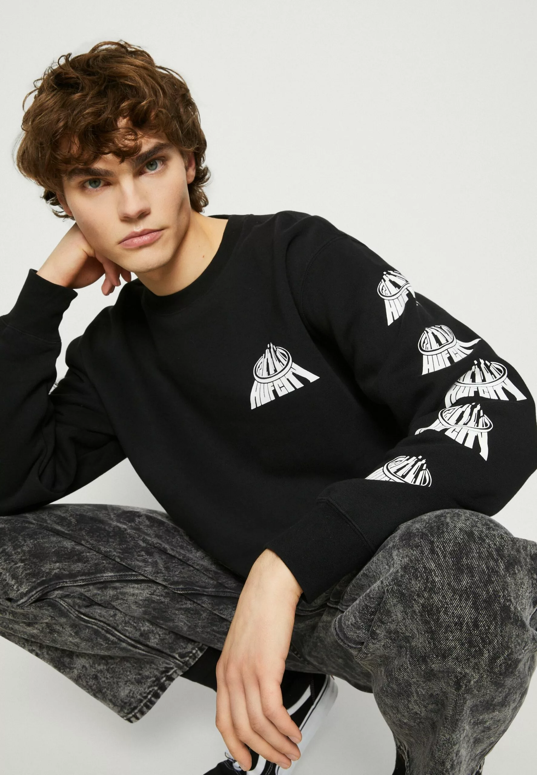 HUF City Crewneck - Sweater - Black 4 HUF City Crewneck - Sweater - Black - Afbeelding 4