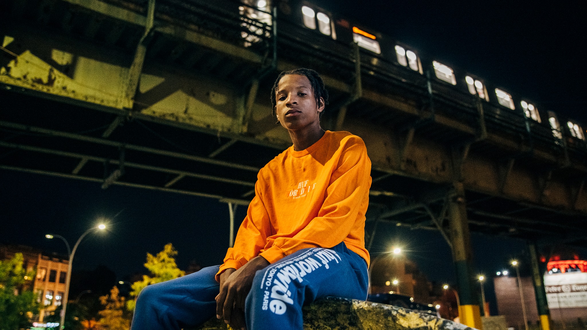 Voorkant -Huf Winkel HUFqqqq