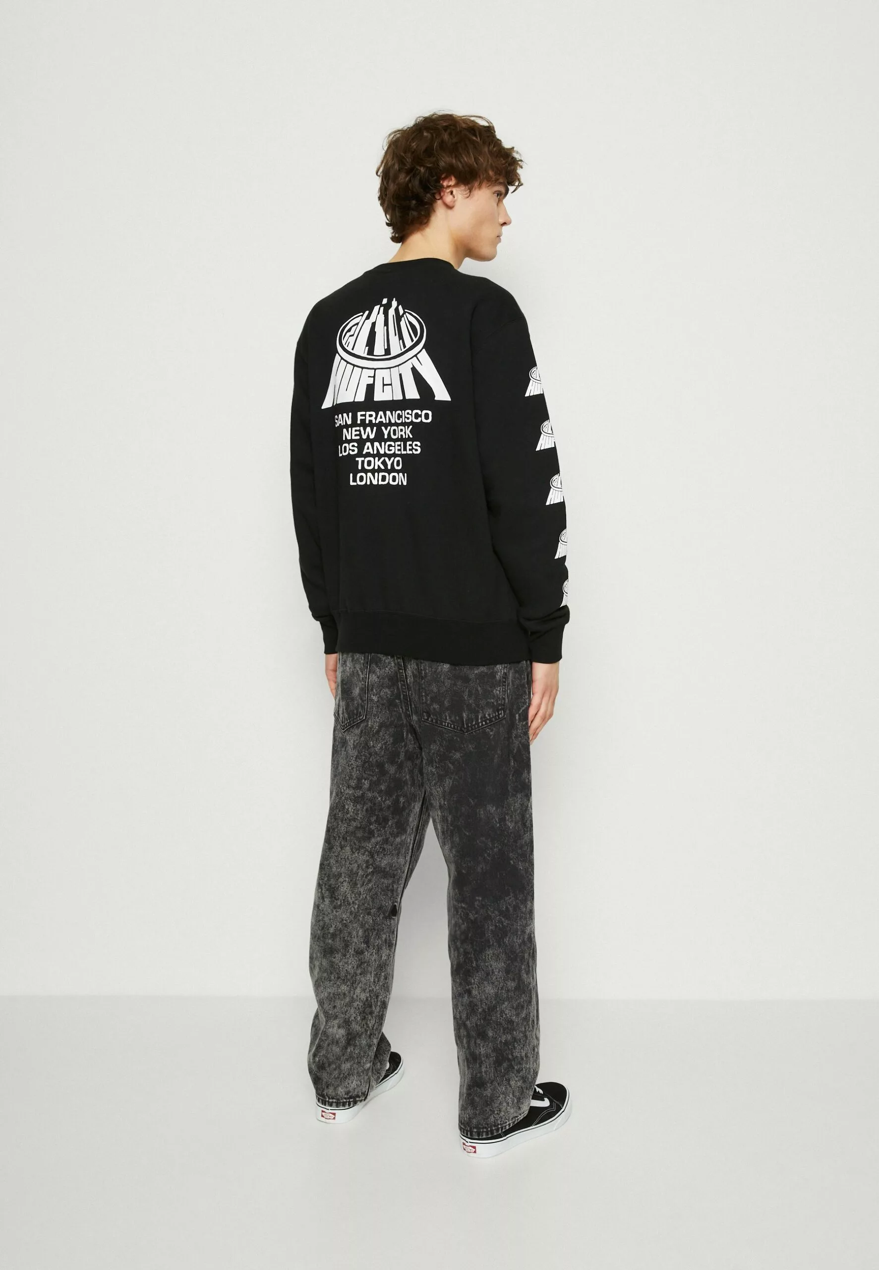 HUF City Crewneck - Sweater - Black 3 HUF City Crewneck - Sweater - Black - Afbeelding 3