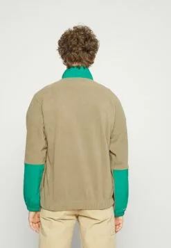 HUF Range Quarter Zip - Fleece Trui - Olive -Huf Winkel d14ca7ada5e348538634214b5bef1fe3