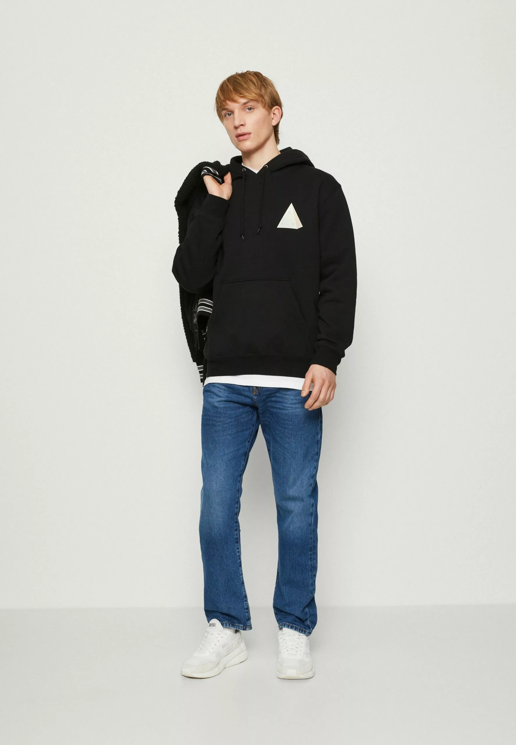 HUF Discover Nature Hoodie - Sweater - Black 2 HUF Discover Nature Hoodie - Sweater - Black - Afbeelding 2